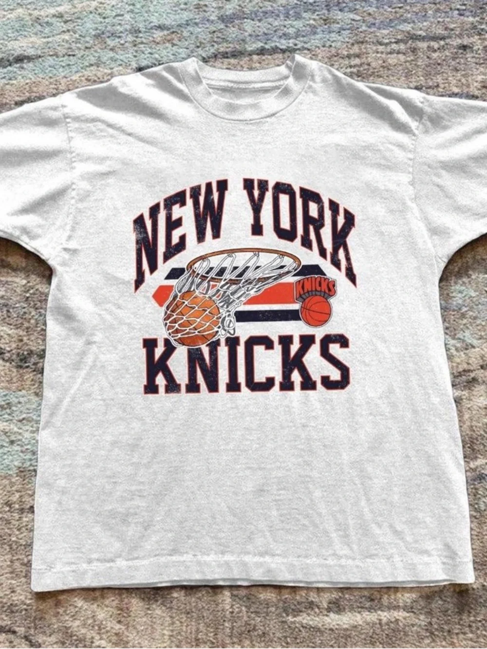 New York Knicks white t-shirt